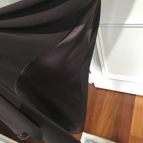 Mongtage formal gown. - Picture 6 of 8